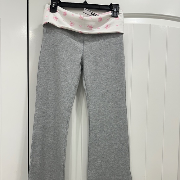 LOVESHACKFANCY FOLDOVER  LEGGINGS NWTGrey & Pink So soft & comfortable - Picture 4 of 8